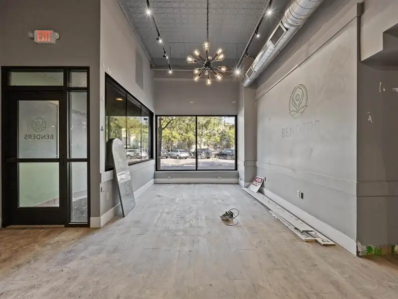 Turn-key Commercial Space for Lease in Downtown Iowa City, 1,900 Sf with Hood and Coolers