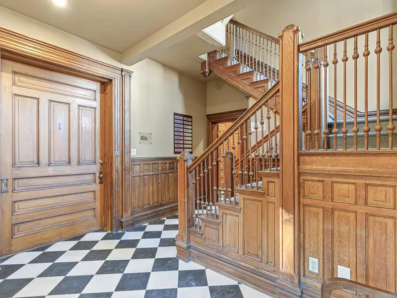 Historic Office Building in Denver's Uptown with 21 Offices and Modern Amenities