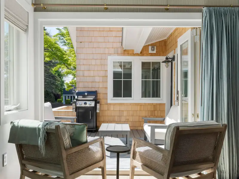 High-end Restaurant Space with Outdoor Dining and Residential Unit in Ogunquit