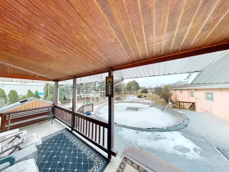 Turnkey Custom Plastics Manufacturing Business with Attached Home on 1.67 Acres