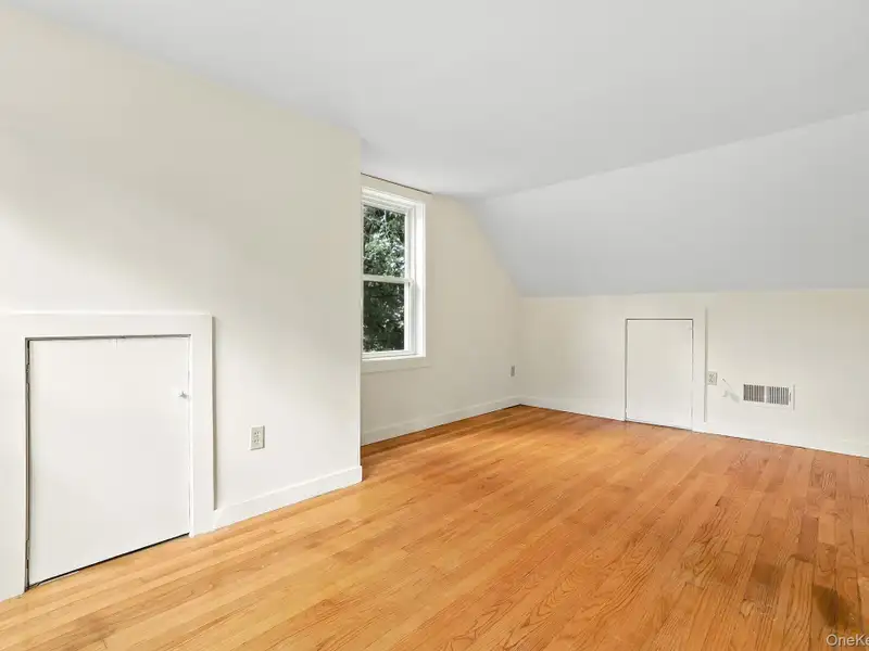 Multi-use Property with Accessory Apartment in High Visibility Location