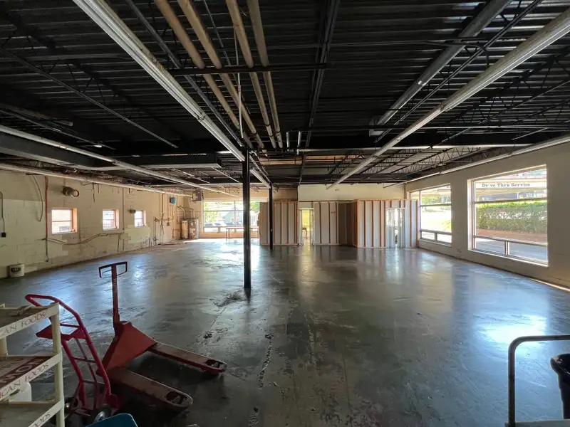 Downtown Marion Corner Commercial Space with High Visibility and Onsite Parking