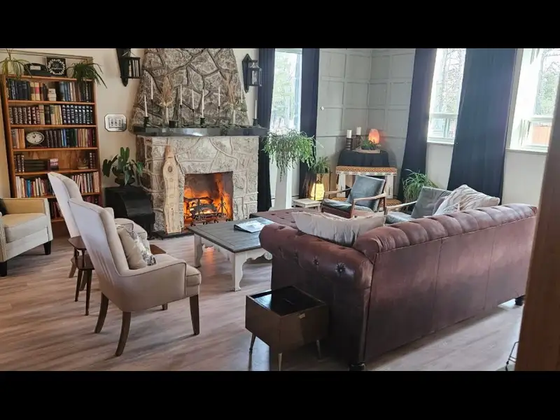 Charming Lakeside Inn for Sale on Lac Saint-jean with Living Space and Business Potential