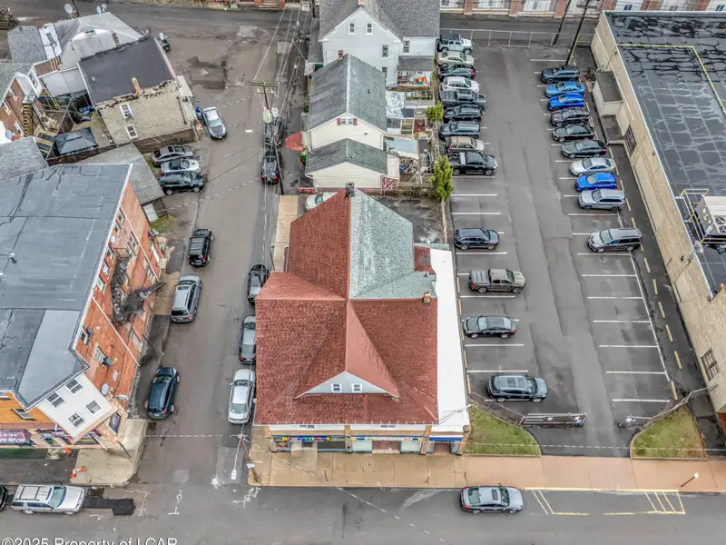 Five-unit Commercial and Residential Building in Prime Location with Recent Upgrades