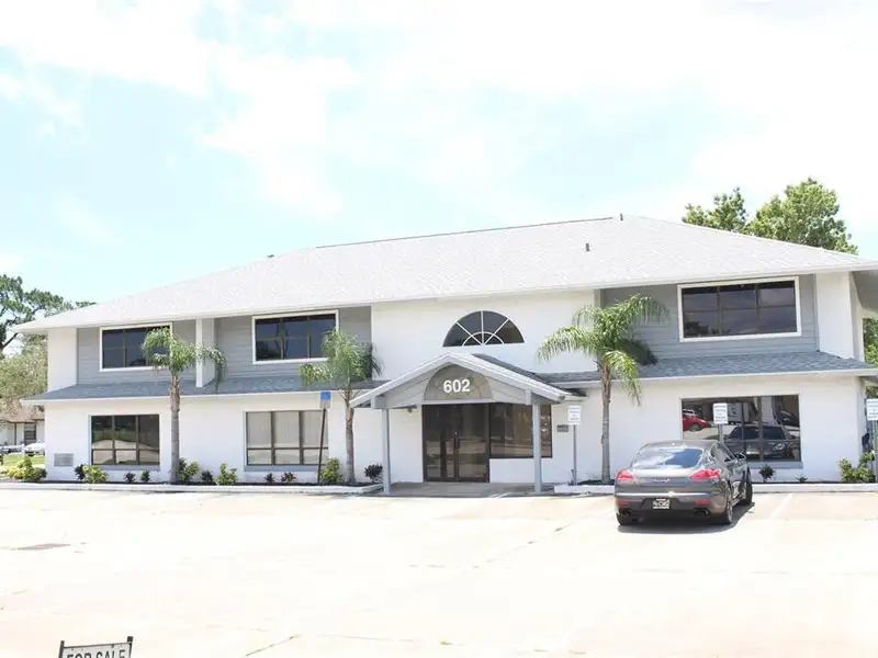 Medical/professional Office Space for Lease in Busy Sr-442 Business Complex