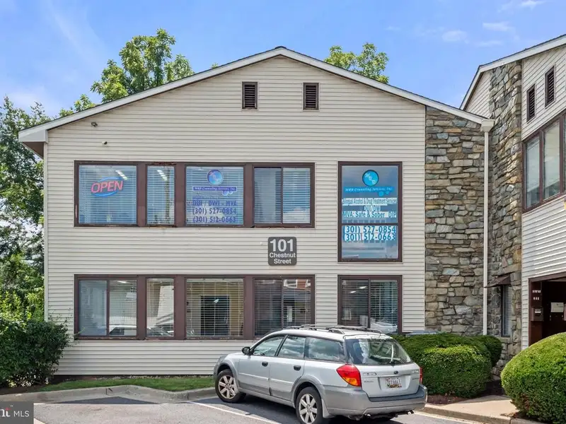Commercial Condo Townhouse in Gaithersburg's Opportunity Zone with Office Space and Parking