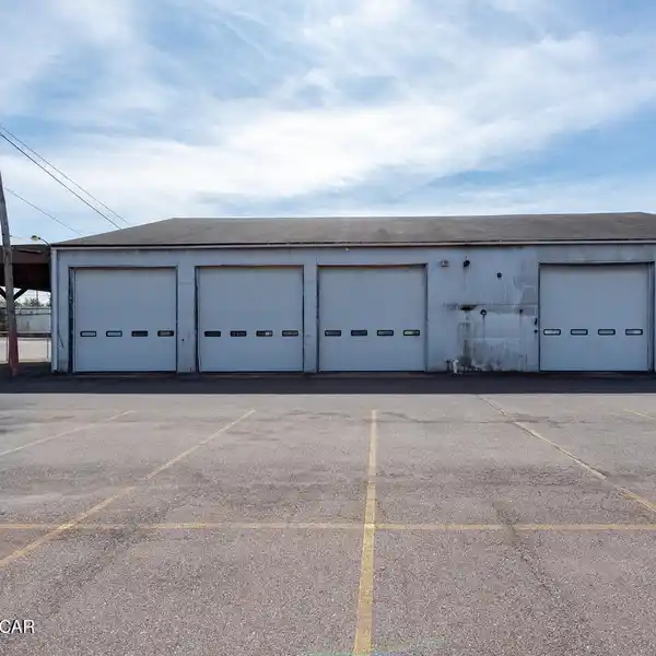 Commercial Lease