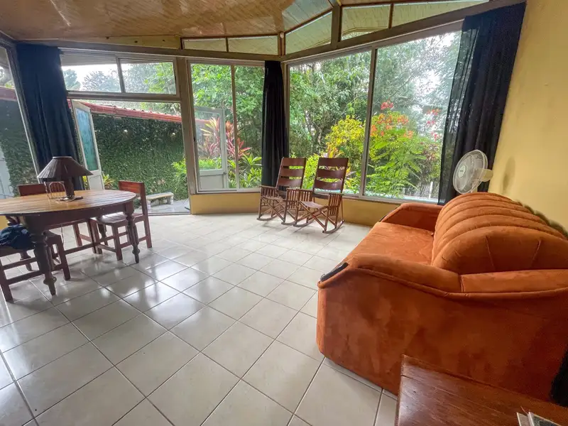 One-bedroom Home with Expansion Potential in Central Ojochal, Costa Rica