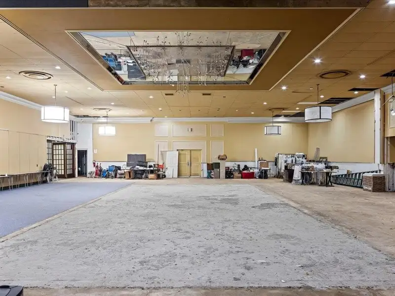 Multi-use House of Worship with Ballroom and Commercial Kitchen in New Hyde Park, Ny