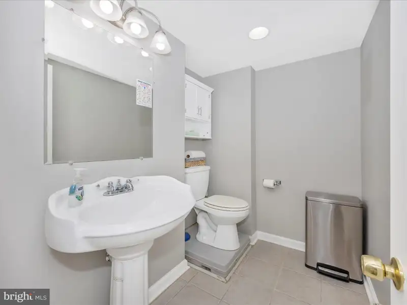 Five Suites for Rent in Healthcare Facility with Utilities Included
