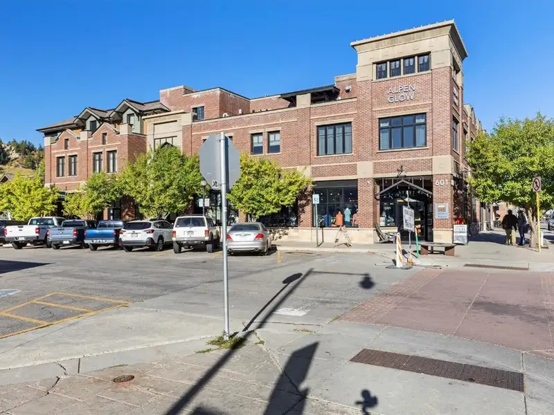 Centrally Located 840 Sq. Ft. Commercial Space with Parking in Downtown Steamboat Springs