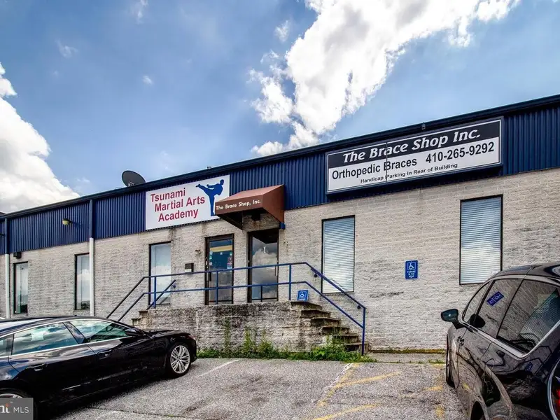 Versatile Commercial Fabrication Shop and Office Near Downtown Baltimore