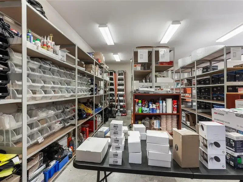 Commercial Investment Property in Gainesville, Fl with Long-term Tenant and Expansion Lot