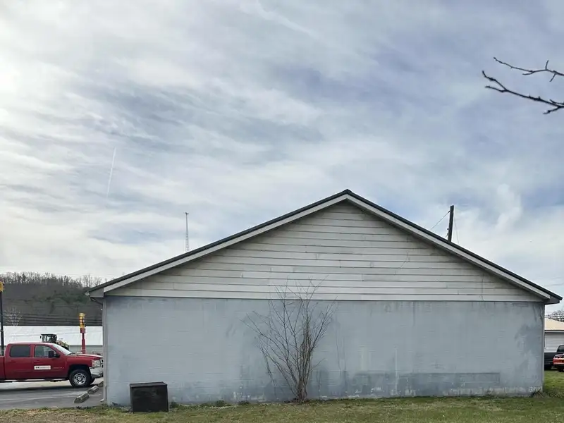 Versatile Commercial Building with Office and Warehouse Space in Corbin, Ky