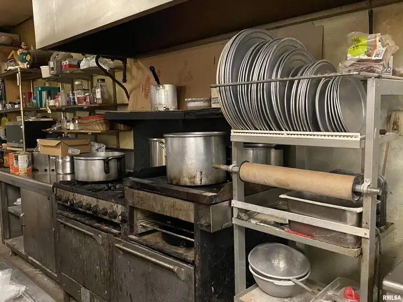 Commercial Restaurant for Sale in Havana with Established History and Equipment Included
