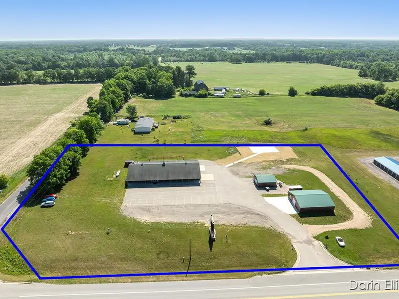 Turn-key Event Center & Restaurant on 4 Acres in High-traffic M66 Corridor