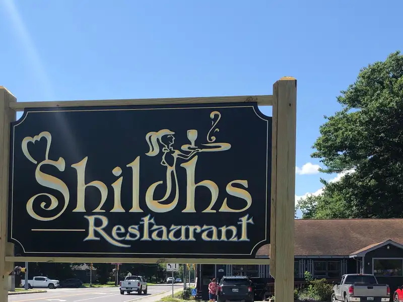Turnkey Restaurant Opportunity in High-traffic Woodsville/haverhill, Nh with Growth Potential