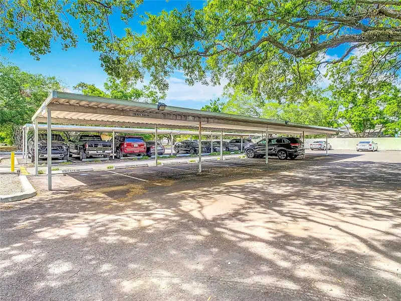 Prime 1,472 Sq. Ft. Office Condo on Busy Tampa Road with Conference Room