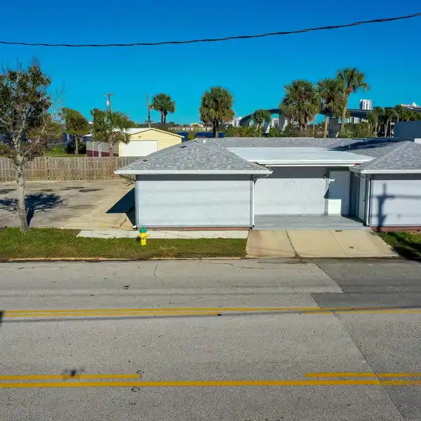 Commercial Lease