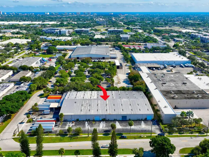 Deerfield Beach Office and Warehouse Space for Lease, 1286 Sq. Ft. Office, 47,604 Sq. Ft. Warehouse