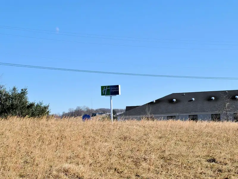 Commercial Land Opportunity on 5.444 Acres with Road Frontage Near I-77