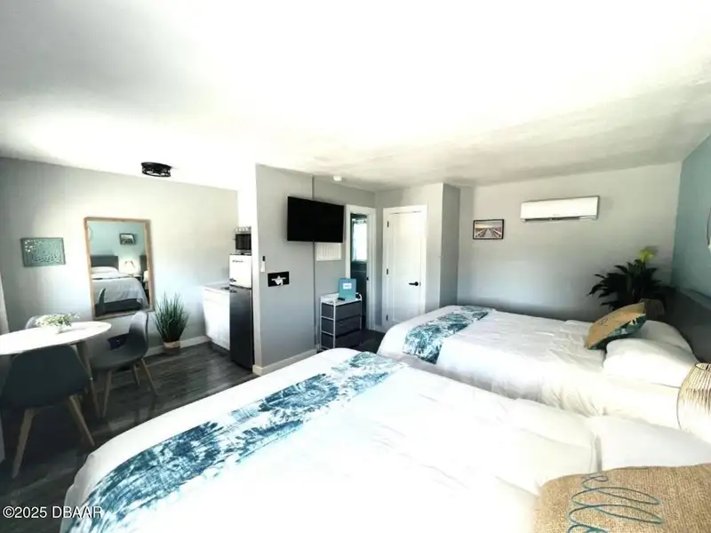 Turnkey 9-unit Motel with Renovated Efficiencies on Atlantic Ave