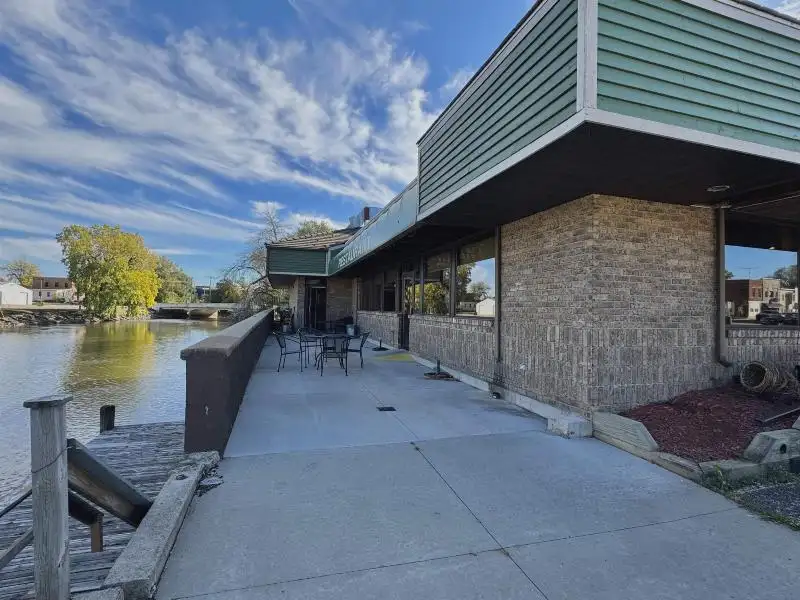 Turnkey Restaurant and Pub on Fox River in Downtown Berlin, 5,144 Sq Ft