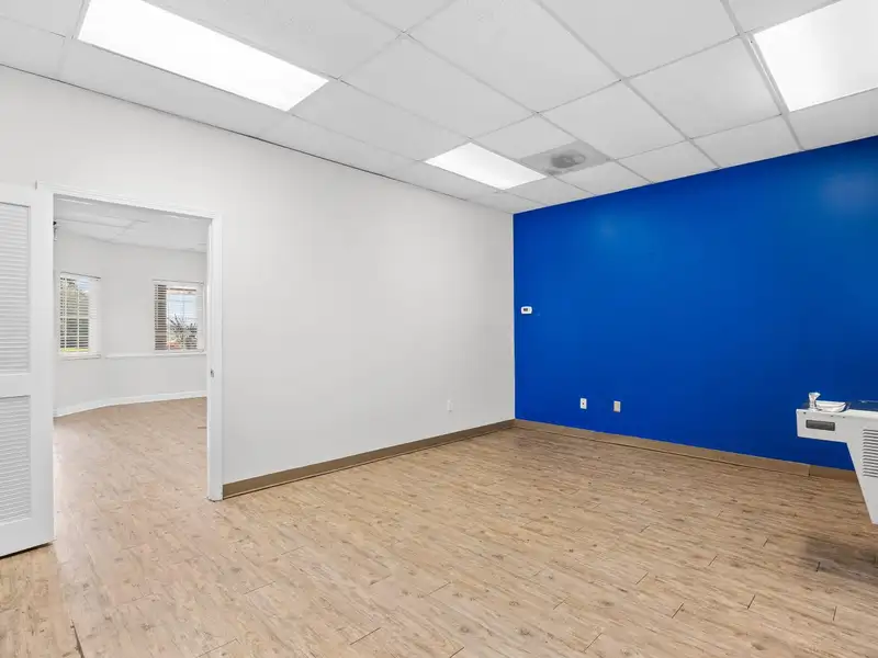 Professional Office Suite for Lease in Pawleys Island, Sc - 725 Sf with Signage