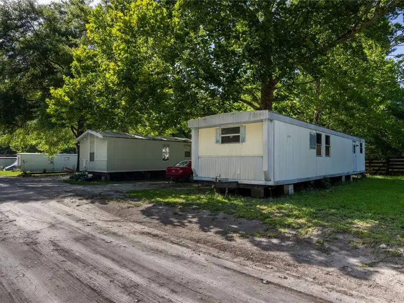 15-unit Manufactured Home Park Near Santa Fe River, High Springs, Fl