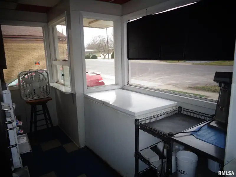 Established Eatery for Sale Near Pekin with Covered Patio and Equipment Included