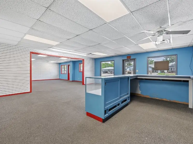 Flexible Office/retail Space for Lease in High-traffic Location, Edgewood Rd Sw