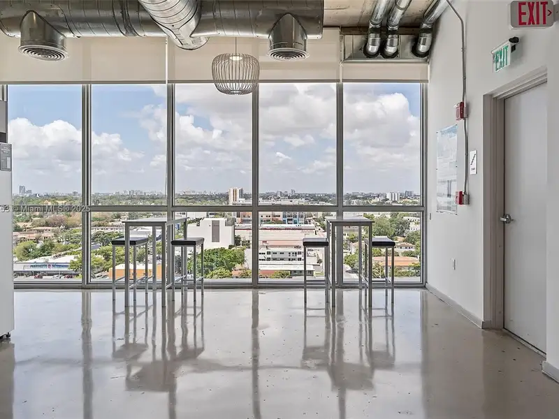 Professional Office Space for Rent in Brickell - 122 Sf, City Views, Conference Room