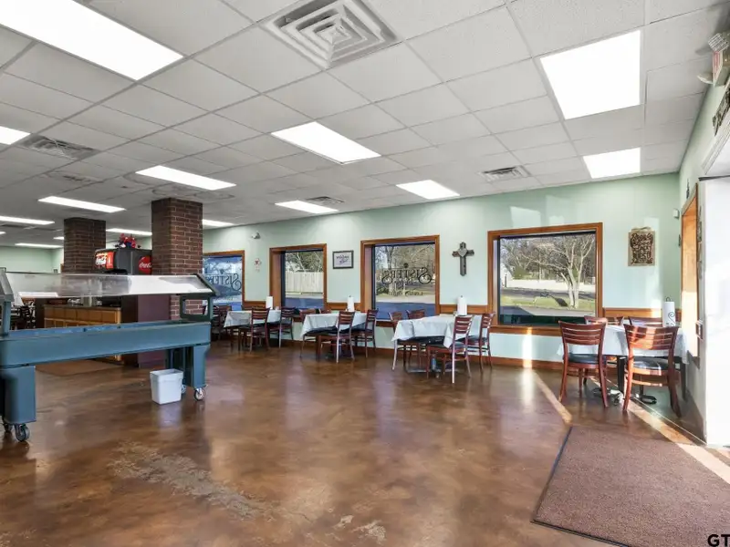 Commercial Building for Sale in Prime Location with High Visibility and Foot Traffic