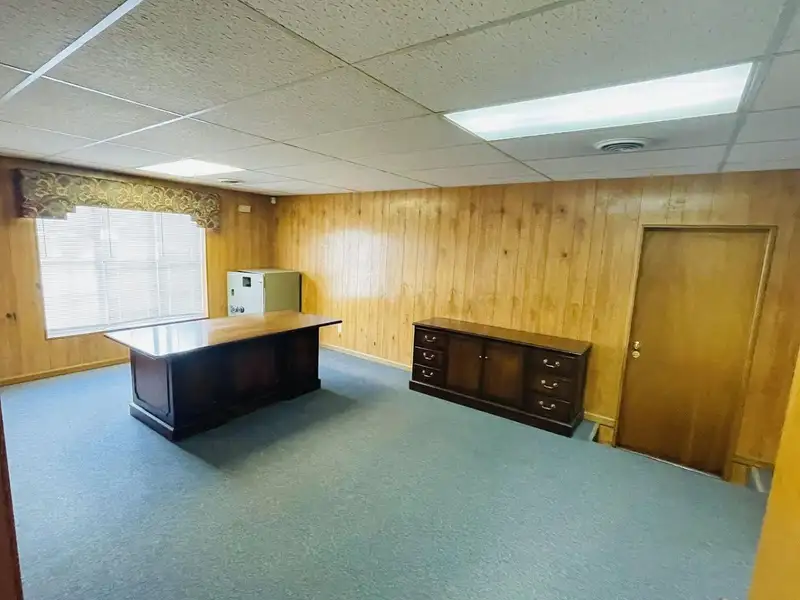 Office Building in Morristown with 6 Offices, Parking, and Large Commons Areas