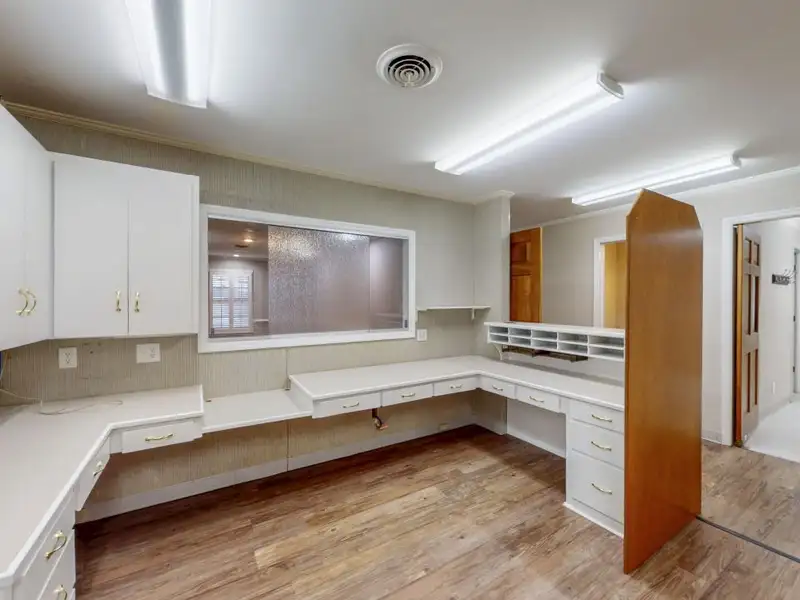 Medical Facility for Sale Near Hospital - 4,510 Sq Ft with Multiple Treatment Rooms