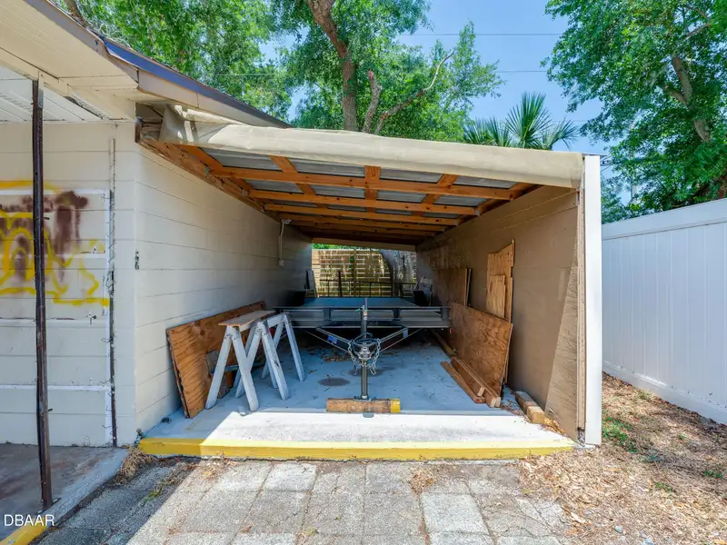 Mixed Use Property: Light Industrial Lot with Adjoining Residential Home and Expansion Potential
