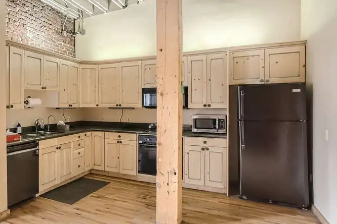Historic Office/retail Building in Lodo, Denver - 11,012 Sq Ft with Leased Retail Space