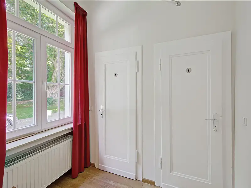 Art Nouveau Villa in Dortmund's Gartenstadt - Versatile Use for Living or Office Space