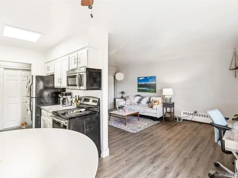 39-unit Multifamily Investment in Capitol Hill, Denver with City and Mountain Views