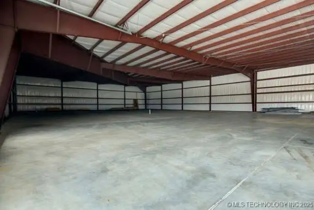 62,800 Sq Ft Insulated Industrial Building with Flexible Units in Prime Location