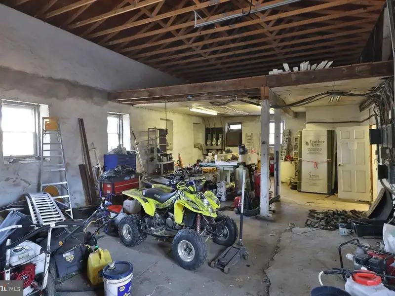 Commercial Property with Office and Warehouse Space in Norristown, Ideal for Multiple Tenants