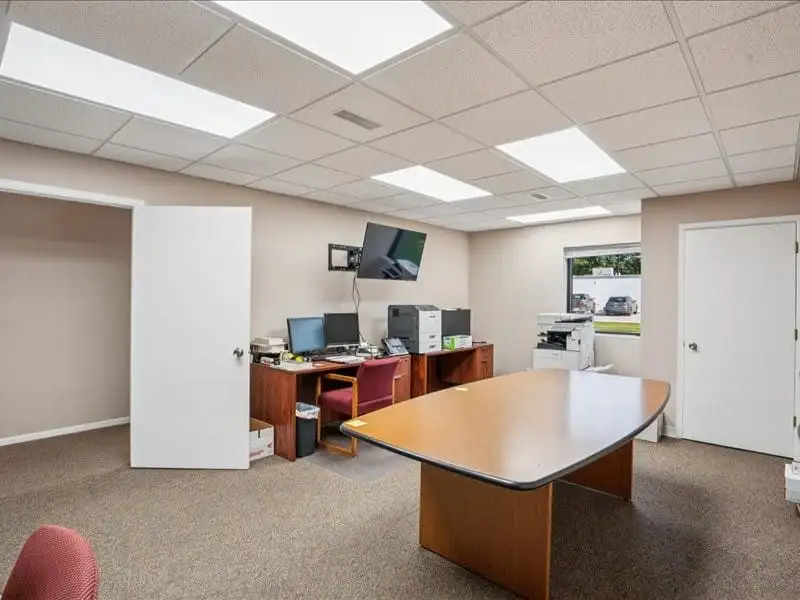 Flexible One-story Office Building Near Downtown Des Moines with Ample Parking