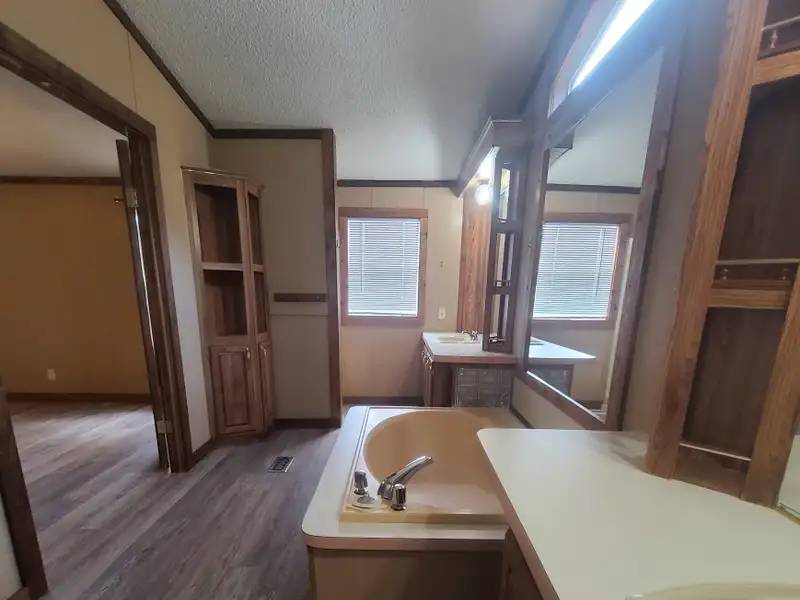 Income-producing Duplex in Ingram, Tx with Positive Cash Flow and Privacy Fencing