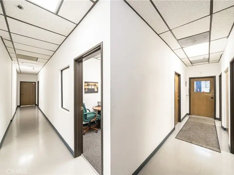 Versatile 21,447 Sq Ft Industrial/office Property in Orange's Thriving Commercial District