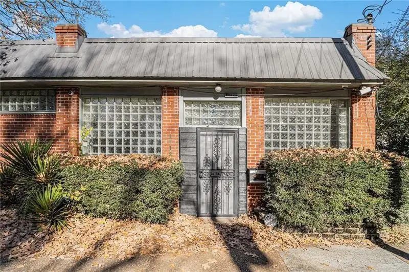 Historic 1930 East Atlanta/ormewood Park Live/work Property with Mixed Use Zoning