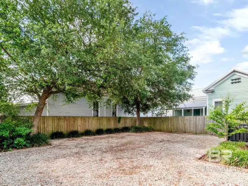 Mixed-use Property in Downtown Mobile, Alabama with High Ceilings and Hardwood Floors