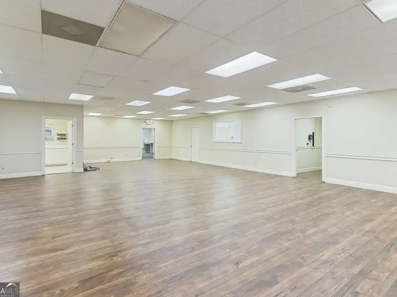 Versatile 7,900+ Sq Ft Medical Office Building in Prime Location Near Hospital