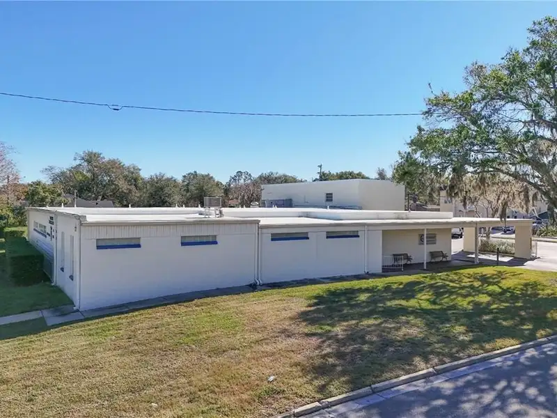 Prime Clermont 2-story Medical Office Building with High Visibility and Ample Parking