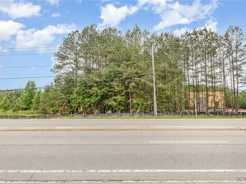 Commercial Property on 3.473 Acres with 286' Frontage on Washington Hwy, Hanover County