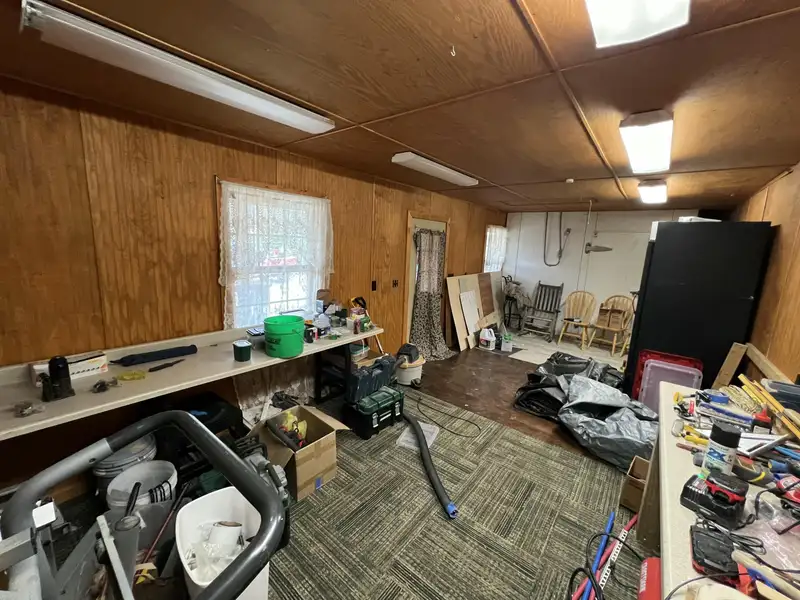 Unique Commercial Property with Airbnb Cabin Near Renfro Valley Music Barn